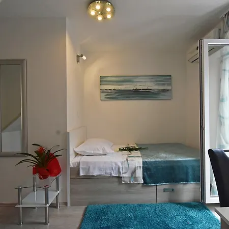 Апартаменты Kuzma And