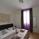 Apartman Kuzma And