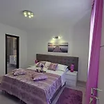 Kuzma And Apartman Split