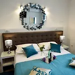 Kuzma And Apartman *