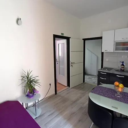 Apartment Kuzma And Split